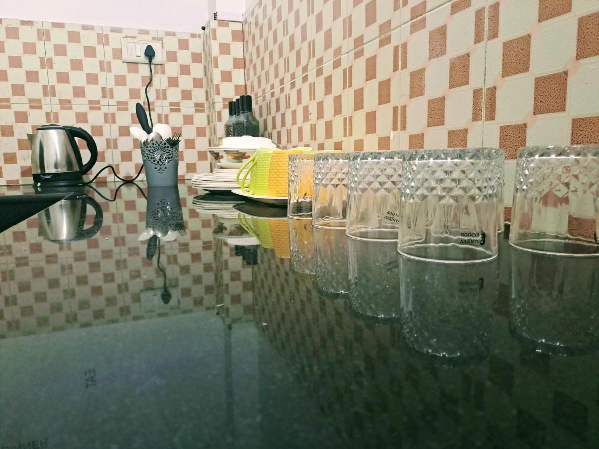 Strawberry Swing Homestay Guváhátí Exteriér fotografie